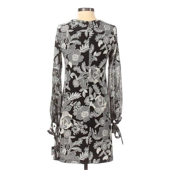 Tommy Hilfiger Womens Size 2P Black & White Floral Mini Dress With Long Sleeves - Picture 2 of 15